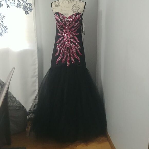 NWT LaFee E157103 Strapless Mermaid Style Pink/Black Prom 8 - Picture 1 of 14